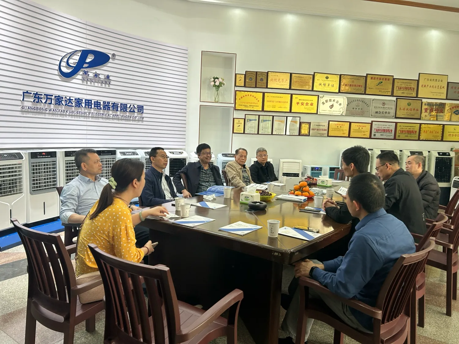 Mold Manufacturing Collaboration with Tang Jisen-6